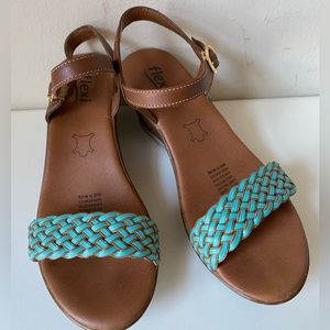 Flexi Women’s Wedges Sandals size 7.5